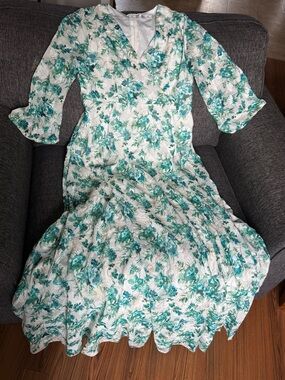 Floral V-Neck Maxi Dress in Teal and White